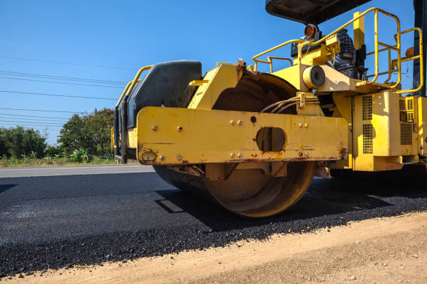 Best Driveway Paving Contractor  in North Shore, CA